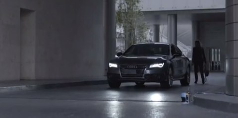 Audi-parcheggia-da-sola